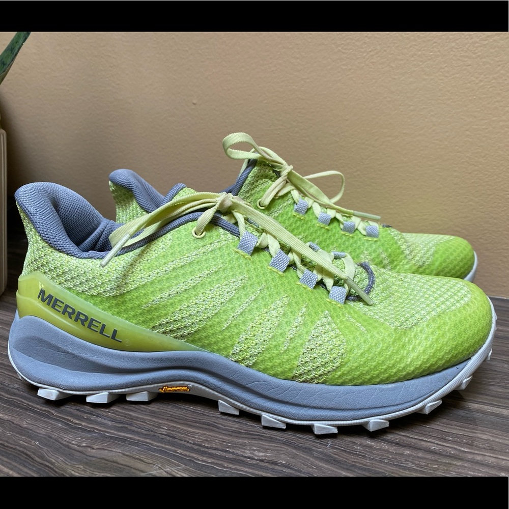 Merrell“Momentous” Women’s hiking/trail running shoes